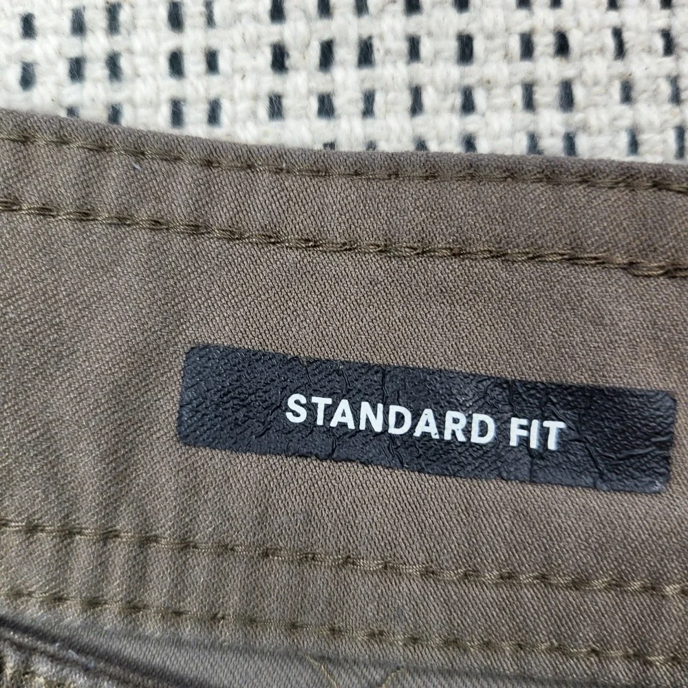 PrAna Pants Mens 33x32 Brown Chino Standard‎ Fit Casual Outdoor Hiking Stretch
